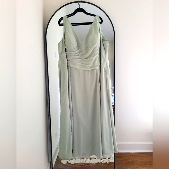 Dusty Sage Azazie 'Kori' Dress, EUC - Picture 2 of 10